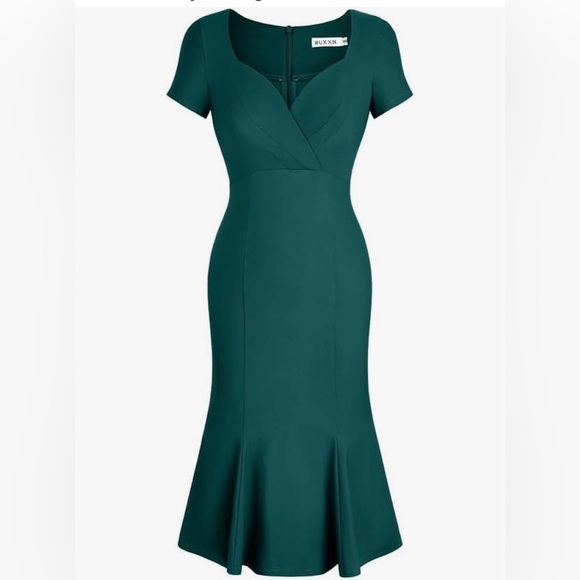 MUXXN Dresses & Skirts - Teal Short-Sleeve Mermaid Dress